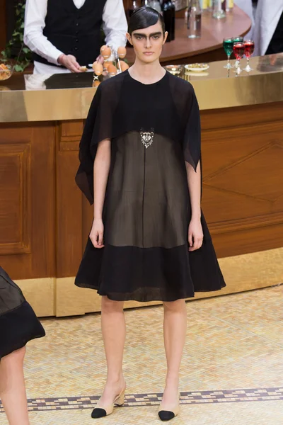 Look 96
